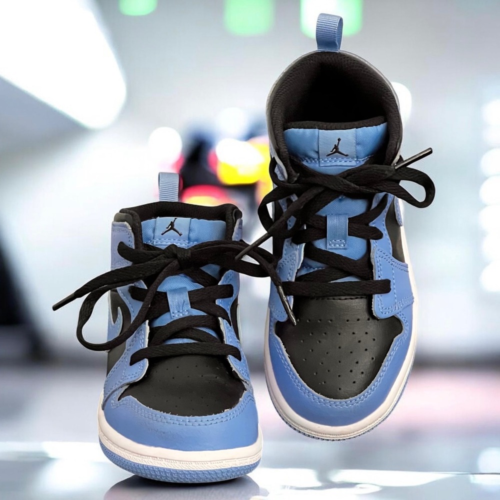 Jordan 1 Mid TD University Blue Black White DQ8425-401 Toddler Size 10C Sneaker